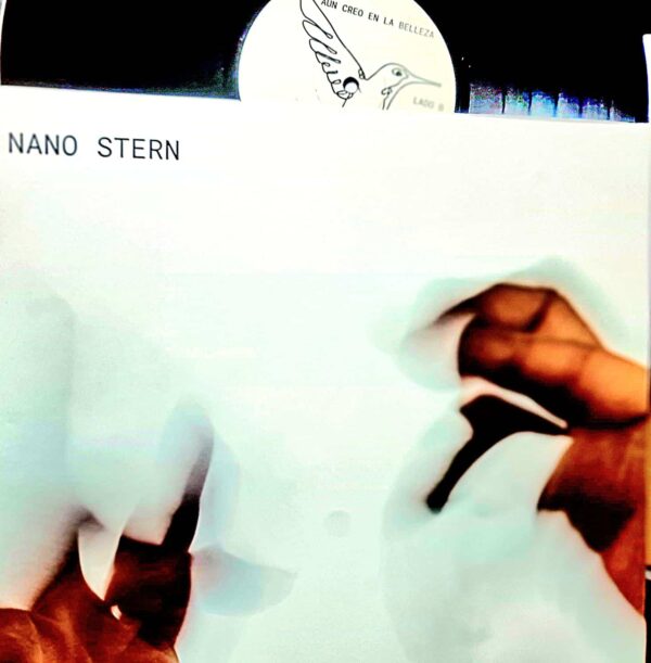 Nano Stern - Aun Creo En La Belleza