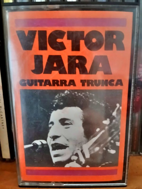 Victor Jara - Guitarra Trunca